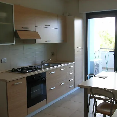 In Pineto/abruzzen 20718 Apartament *